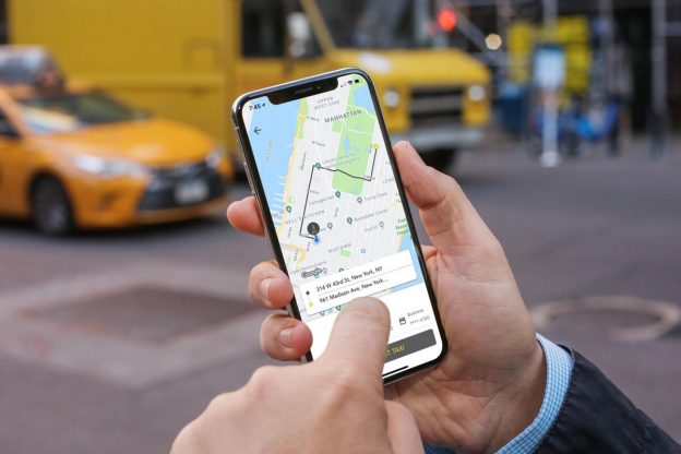 Why Taxi Business Should Finance Mobile Apps in 2020?